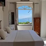فيلة Coralia Vista Mare E Giardino Privato *