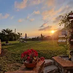 Villa Coralia - Vista Mare E Giardino Privato *