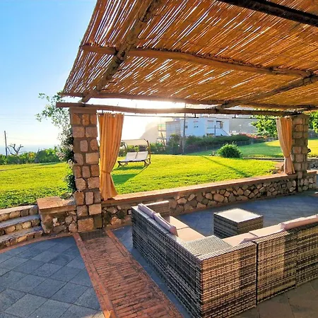 Coralia Vista Mare E Giardino Privato Marina Grande (Capri)