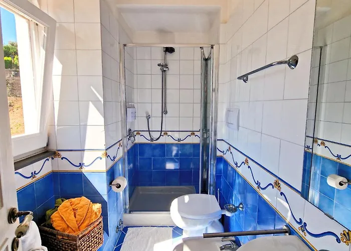 Villa Coralia Vista Mare E Giardino Privato